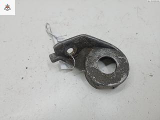 кронштейн радиатора Opel Vectra B 1998, 1.8 л., бензин, МКПП, зелёный, седан, 90501021