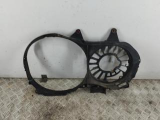диффузор вентилятора Audi A4 B7 2004, 2.5 л., дизель, АКПП, серый, универсал, 8E0121205T