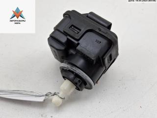 корректор фар Audi A6 4B/C5 1997, 1.8 л., Ti, бензин, МКПП, чёрный, седан, 8L0941295