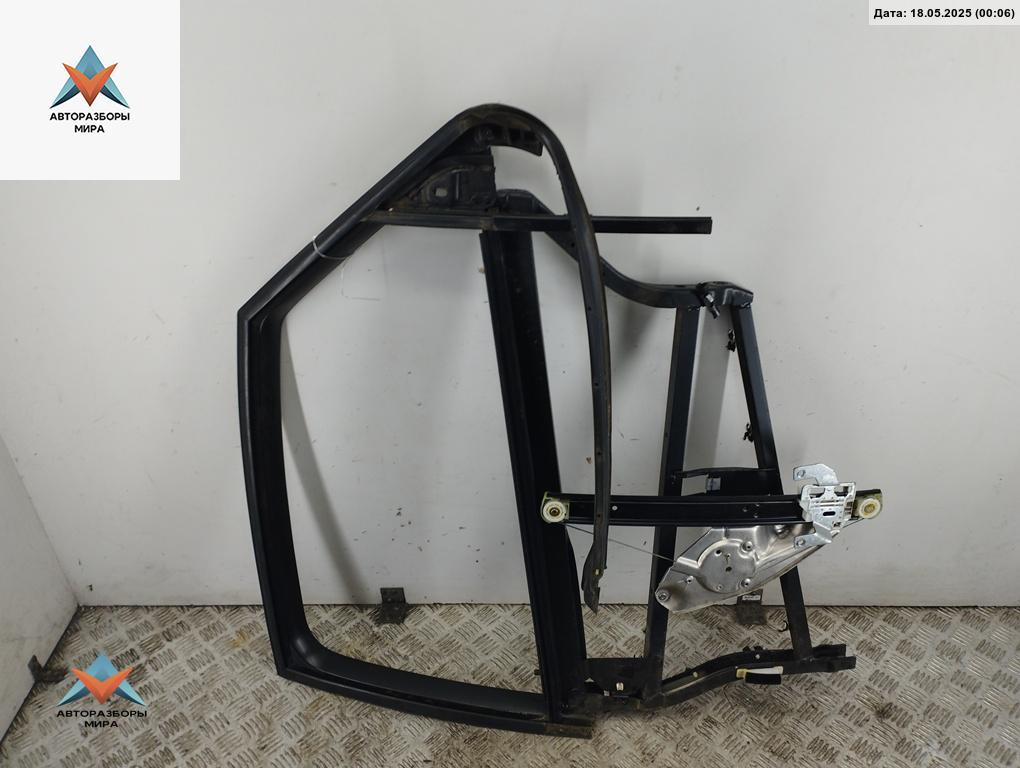 стеклоподъемник электрический задний левый Audi A6 4B/C5 1998, 2.4 л., бензин, АКПП, синий, седан, 4B0839397 - фото №1