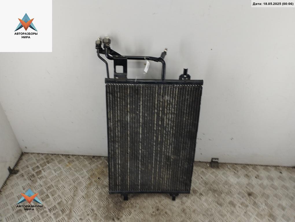 радиатор кондиционера Audi A6 4B/C5 1998, 2.4 л., бензин, АКПП, синий, седан, 4B0260401F - фото №1