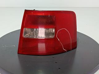 фонарь задний правый Audi A6 4B/C5 1999, цвет, 4B9945096