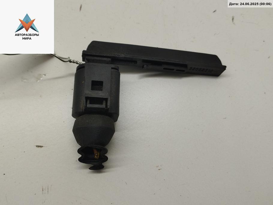 датчик (прочие) Audi A4 B7 2004, 2.5 л., дизель, АКПП, серый, универсал, 3662510 - фото №1