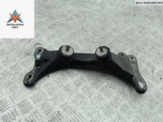 кронштейн КПП BMW 3 серия E46 2000, 2.0 л., дизель, АКПП, серый, седан, 1096929