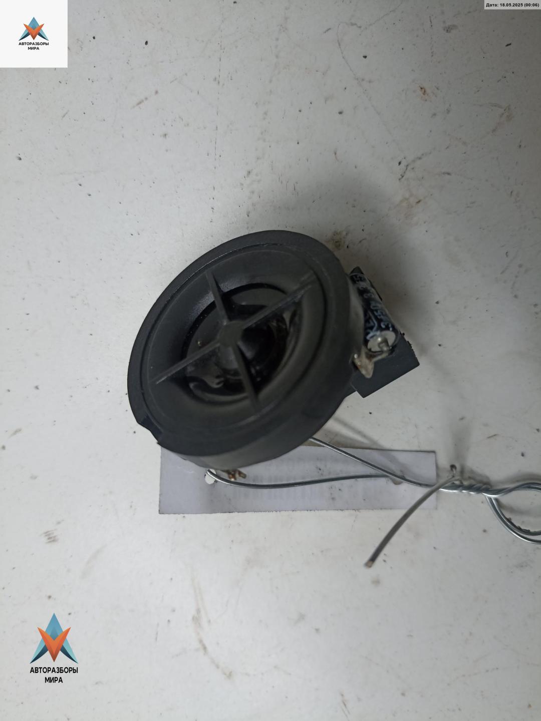 динамик высокочастотный (пищалка) Opel Omega B 1998, 2.0 л., бензин, МКПП, белый, седан, 90379282 - фото №1