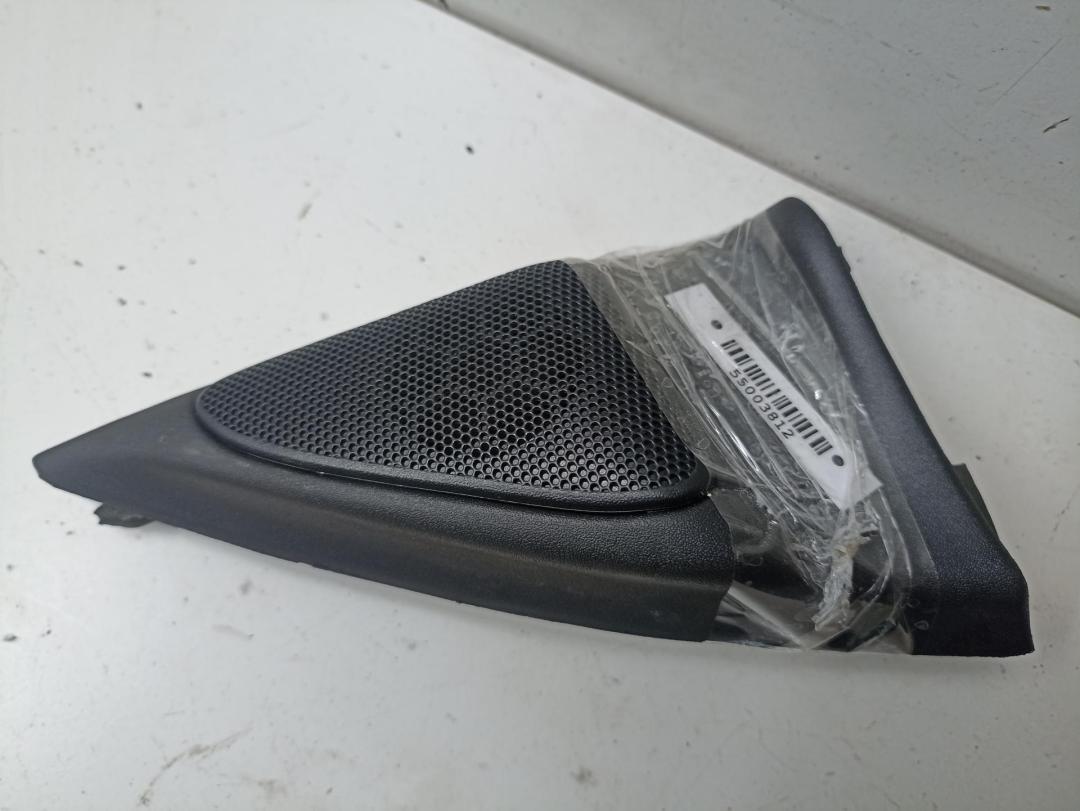 накладка на зеркало Opel Omega B 1998, 2.0 л., бензин, МКПП, белый, седан, 90565848 - фото №1