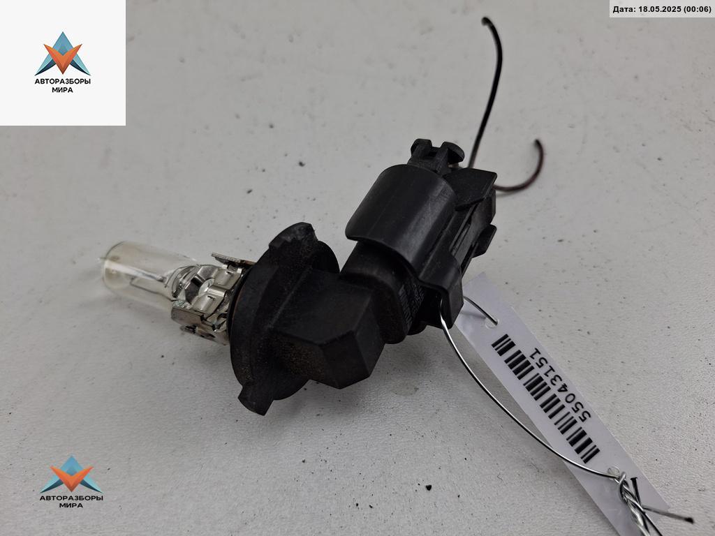 Патрон лампы фары Mazda 5 CR 2006, 2.0 л., дизель, МКПП, серый, минивэн - фото №1