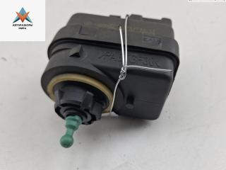 корректор фар Renault Megane 1 поколение [рестайлинг] 2001, 1.6 л., бензин, АКПП, серый, седан, 7700840141