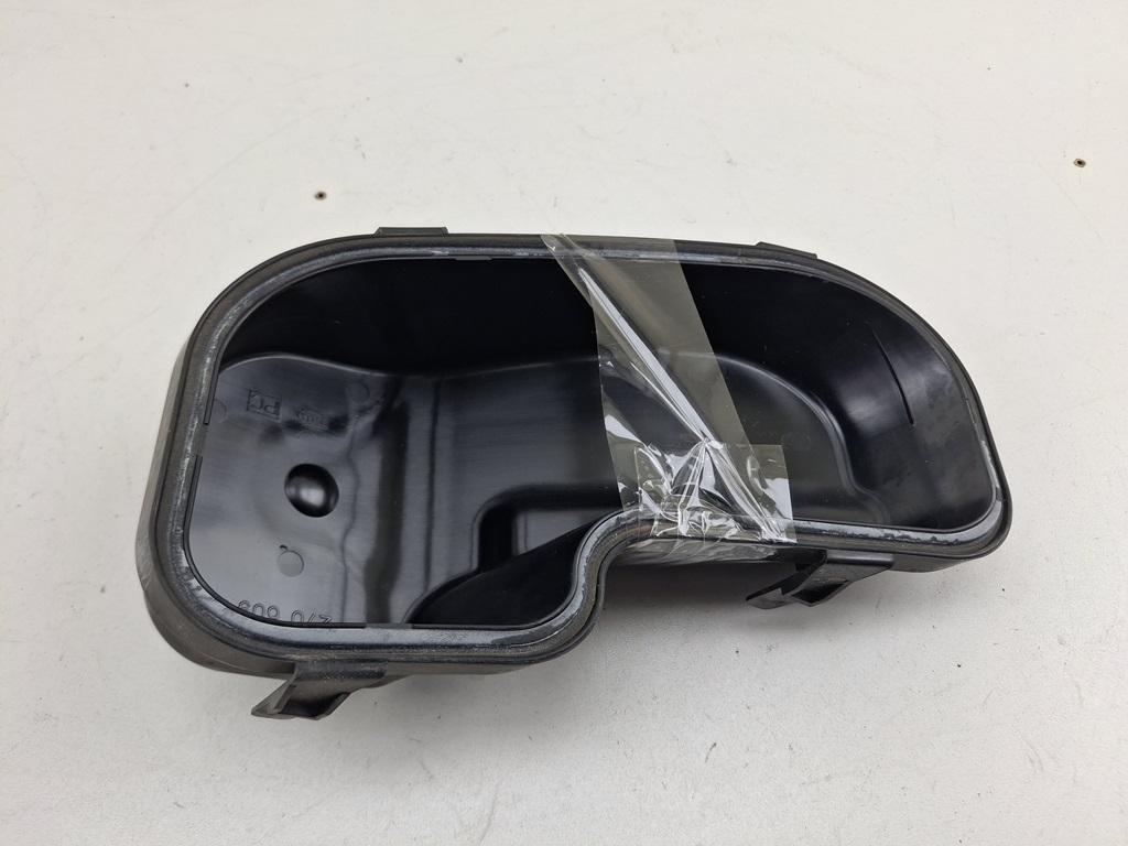 крышка фары Ford C-Max 1 поколение 2004, 1.8 л., бензин, МКПП, серый, минивэн, 270609 - фото №1