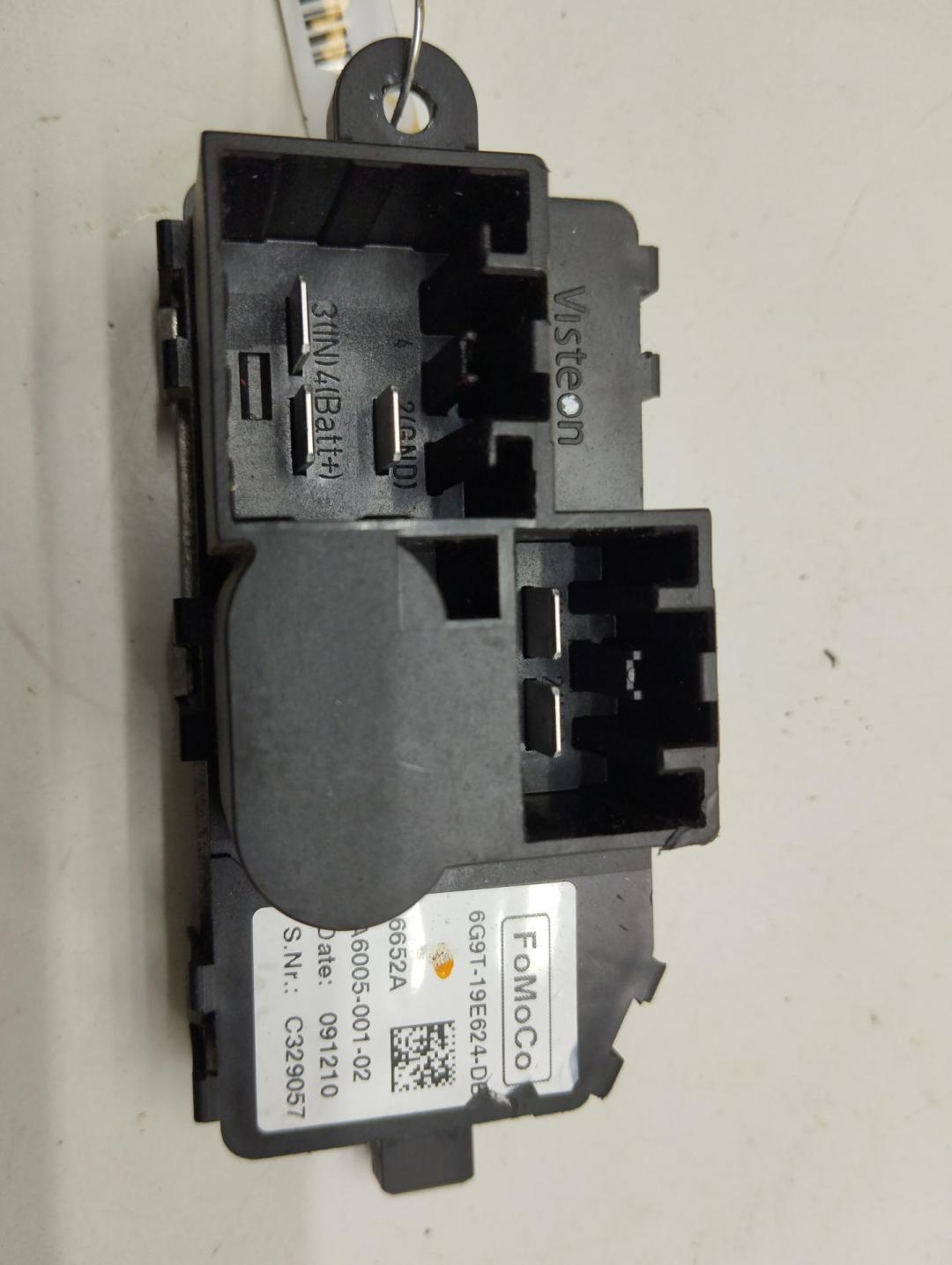 сопротивление печки Ford Mondeo IV 2009, 2.0 л., дизель, МКПП, чёрный, универсал, 6G9T19E624DB