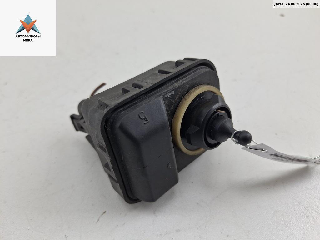 корректор фар Opel Zafira 1 поколение (A) 2002, 1.6 л., бензин, МКПП, серый, минивэн, VALEO - фото №1