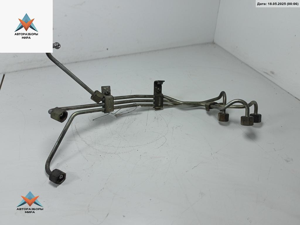 трубка топливная Audi A4 B7 2004, 2.5 л., дизель - фото №1