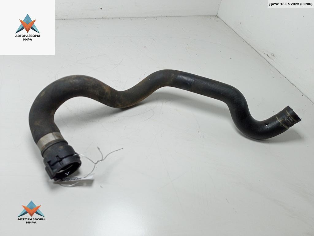 патрубок (трубопровод, шланг) Audi A4 B7 2004, 2.5 л., дизель, АКПП, серый, универсал, 8E1819371M - фото №1