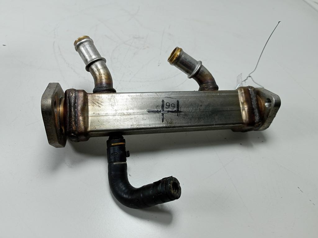 охладитель EGR / Радиатор EGR Audi A4 B7 2004, 2.5 л., дизель, АКПП, серый, универсал, 059131513D