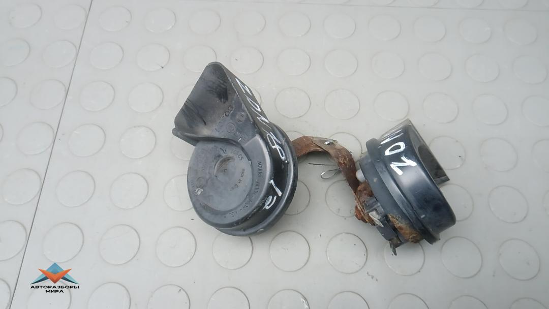 сигнал (клаксон) Mercedes-Benz GL-Класс X164 2007, 3.0 л., GL320 CDI, дизель, АКПП, внедорожник 5 дв. - фото №1