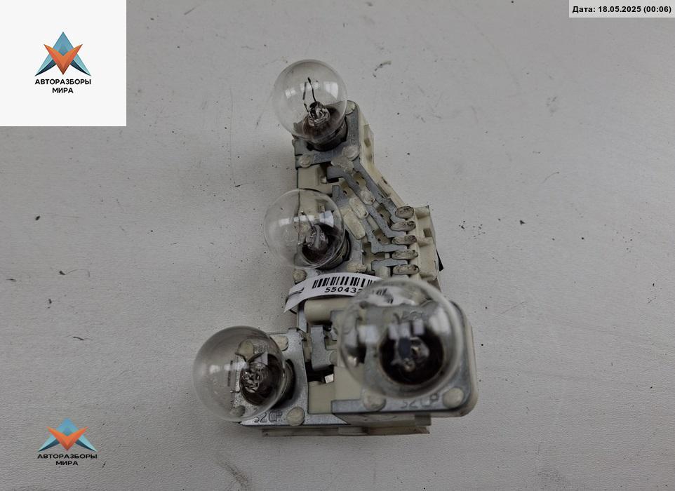 панель заднего левого фонаря BMW 3 серия E90/E91/E92/E93 2007, 2.0 л., дизель, МКПП, серый, универсал, 160075 - фото №1