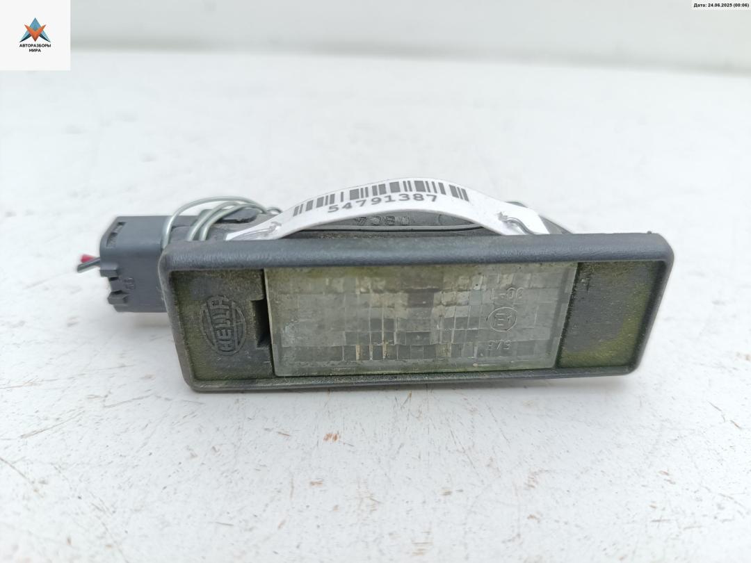 подсветка номера Peugeot 307 1 поколение 2004, 2.0 л., бензин, МКПП, серый, кабриолет - фото №1