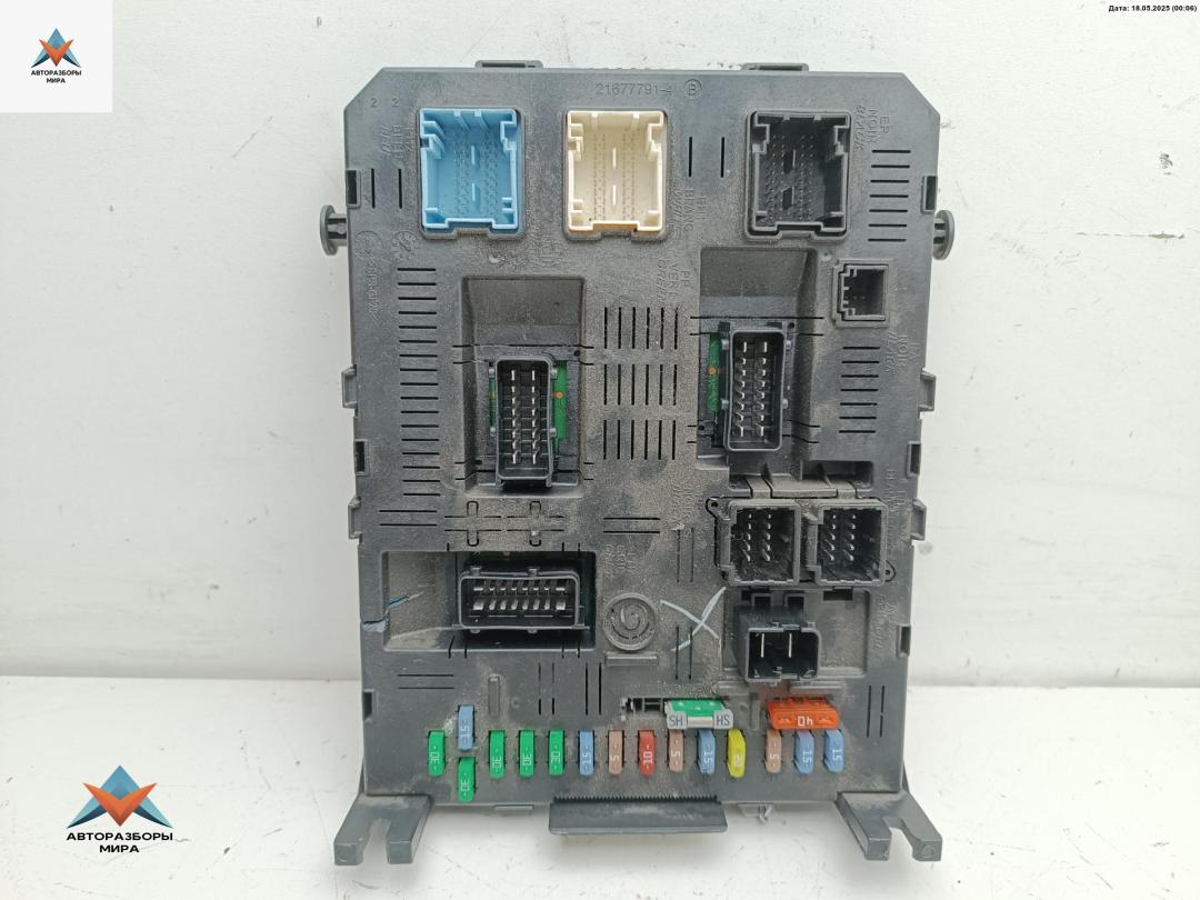 блок комфорта Peugeot 307 1 поколение 2001, 1.6 л., бензин, МКПП, синий, хетчбэк 5 дв., BSIH0401 - фото №1