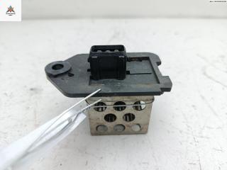 блок управления вентилятором (реле) Peugeot 307 1 поколение 2001, 1.6 л., бензин, МКПП, синий, хетчбэк 5 дв., 9641212480