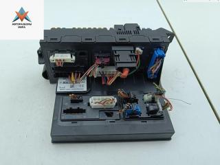 блок предохранителей Mercedes-Benz E-Класс W211/S211 2003, 1.8 л., бензин, МКПП, чёрный, универсал, 2115453901