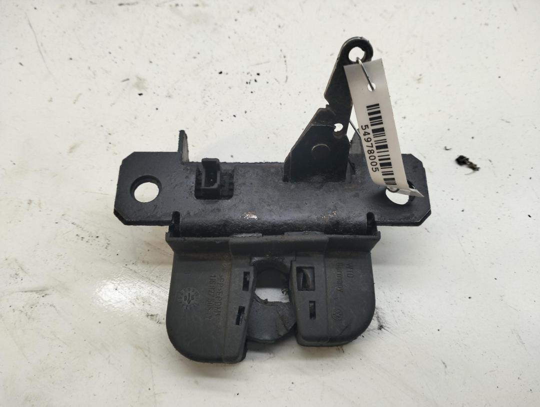 замок багажника Volkswagen Golf-4 2000, хетчбэк 5 дв., 1J6827505B