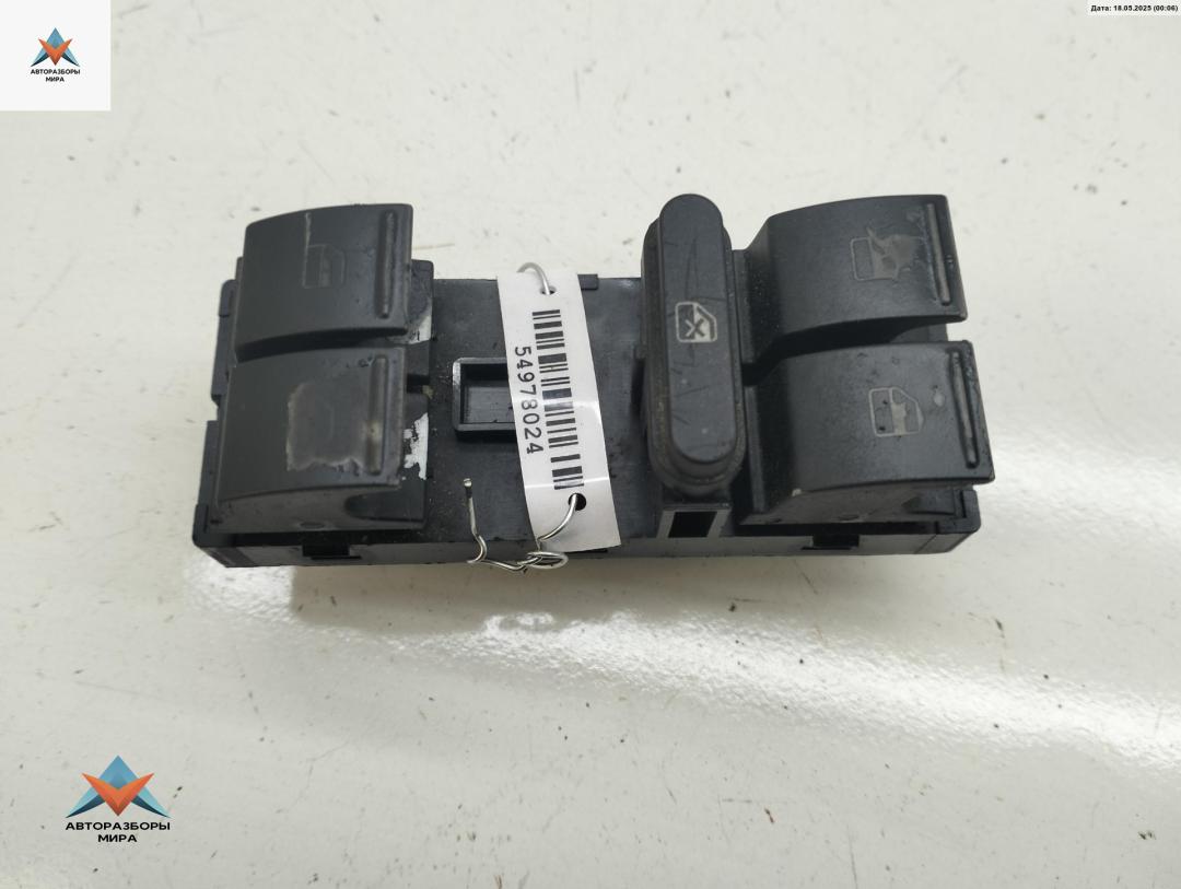 блок управления стеклоподъемниками Volkswagen Passat B6 2007, 2.0 л., дизель, АКПП, серый, универсал, 1K4959857 - фото №1