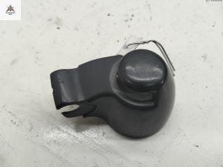 крышка поводка стеклоочистителя Volkswagen Golf 4 поколение 2000, 1.4 л., бензин, МКПП, синий, хетчбэк 5 дв., 1J6955435