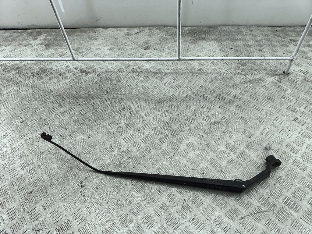 Щеткодержатель (поводок стеклоочистителя) передний Mazda 5 2006, 2.0 л., дизель, МКПП, серый, минивэн, 7129NWB