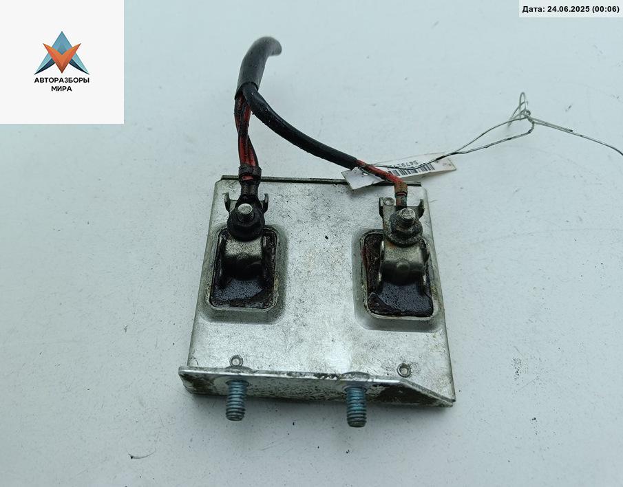 вентилятор радиатора Audi A4 B5 1997, 1.8 л., бензин - фото №1