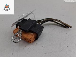 разъем (фишка) проводки Renault Laguna 2 поколение 2001, 1.8 л., бензин, МКПП, серый, хетчбэк 5 дв.