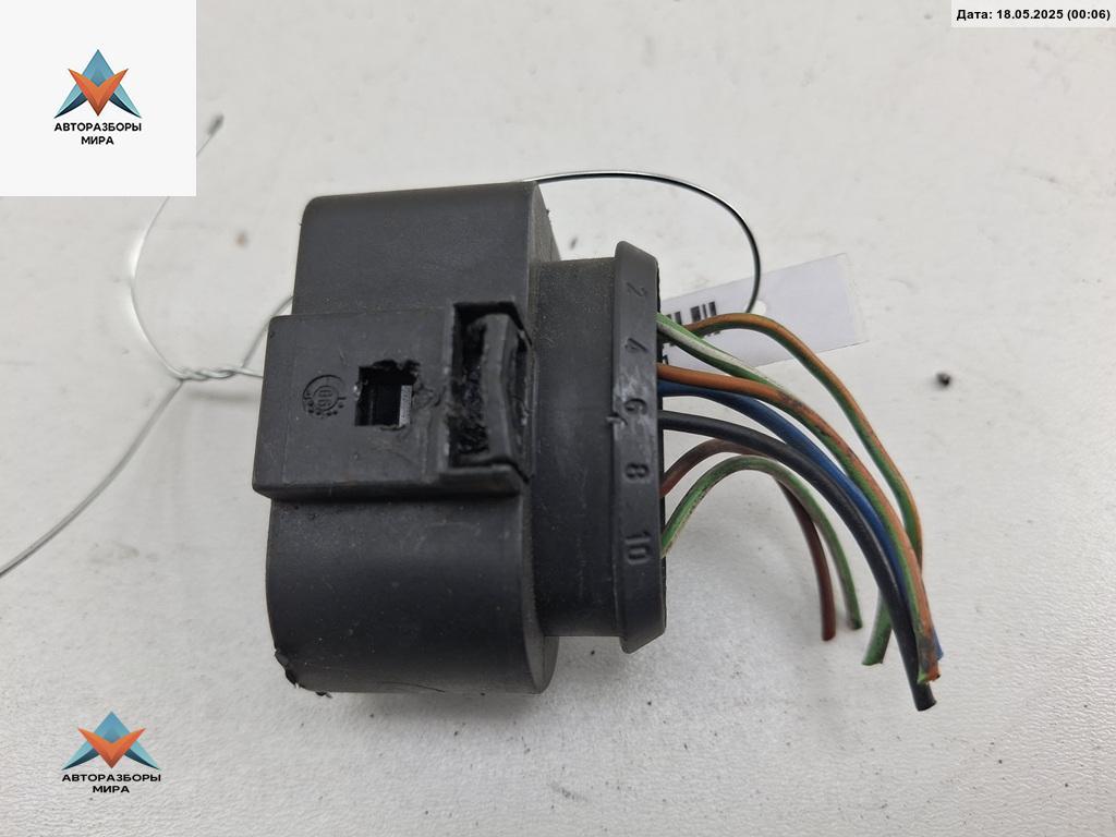 разъем (фишка) проводки Ford Focus 2 поколение 2006, 1.6 л., дизель, МКПП, серый, универсал - фото №1