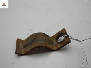 крепление стабилизатора / втулки стабилизатора Volkswagen Transporter T4 1997, 2.4 л., дизель, МКПП, зелёный, микроавтобус