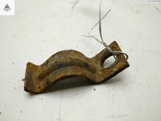 крепление стабилизатора / втулки стабилизатора Volkswagen Transporter T4 1997, 2.4 л., дизель, МКПП, зелёный, микроавтобус