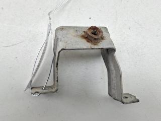 кронштейн (крепление) Honda Accord 2001, 2.3 л., бензин, МКПП, серый, седан