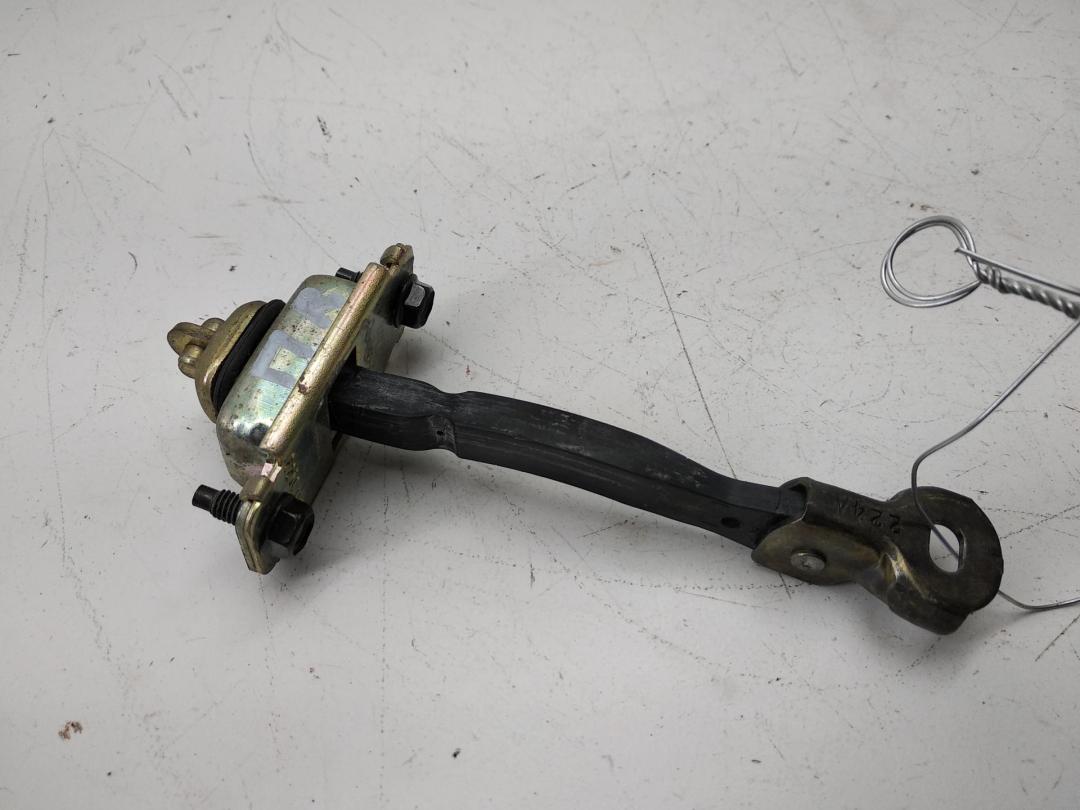 ограничитель открывания двери Mazda 6 GG/GY 2002, хетчбэк 5 дв., GJ6A-58270A