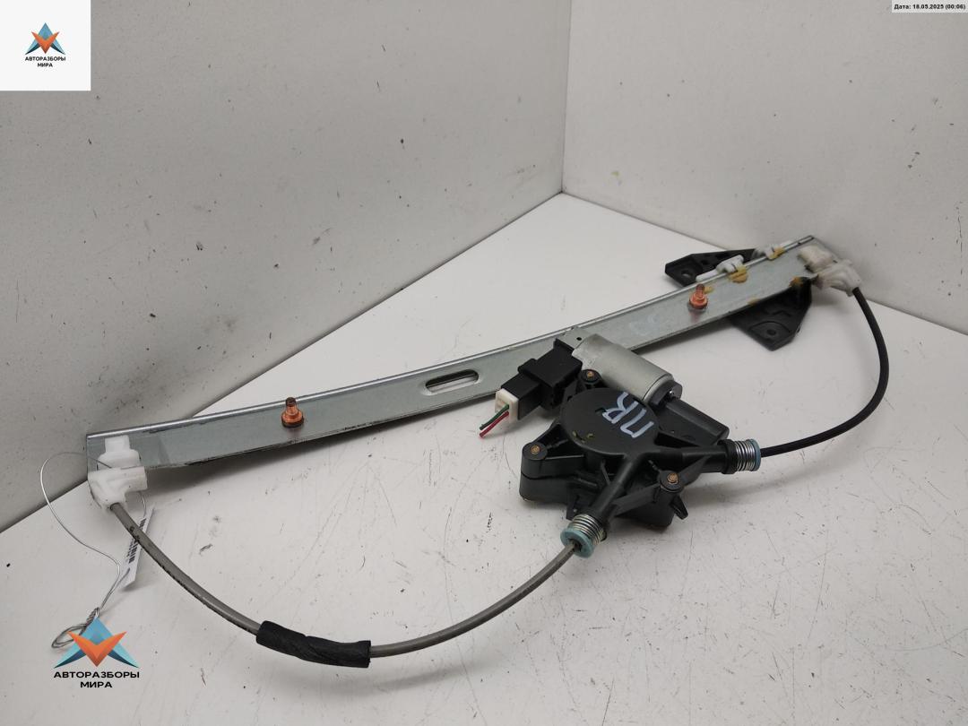 стеклоподъемник электрический передний правый Mazda 6 GG 2002, 2.0 л., дизель, МКПП, серый, хетчбэк 5 дв., GJ6A5858X - фото №1