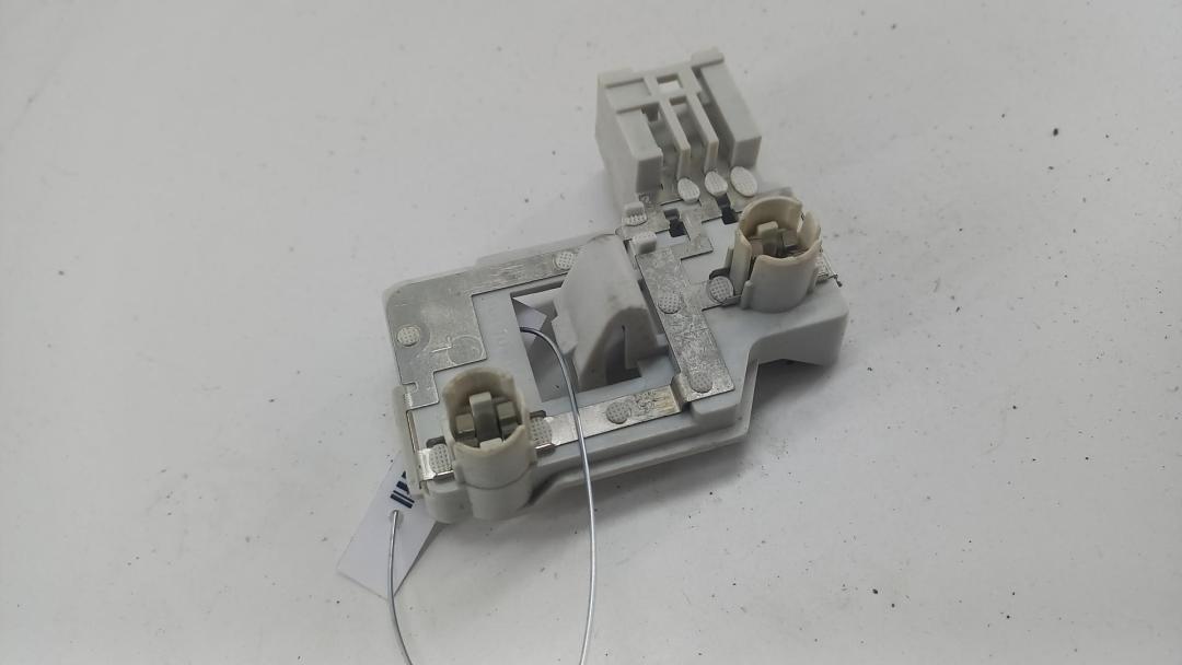 панель заднего левого фонаря BMW 5 E60/E61 2004, 2.5 л., бензин, МКПП, чёрный, универсал, 6935331