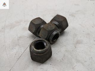 болт колесный Mitsubishi Space Star 1 поколение 1999, 1.3 л., бензин, МКПП, красный, минивэн