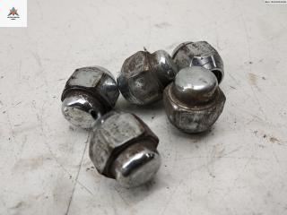 болт колесный Mazda 6 GG 2002, 2.0 л., дизель, МКПП, серый, хетчбэк 5 дв.