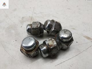 болт колесный Mazda 5 CR 2006, 2.0 л., дизель, МКПП, серый, минивэн