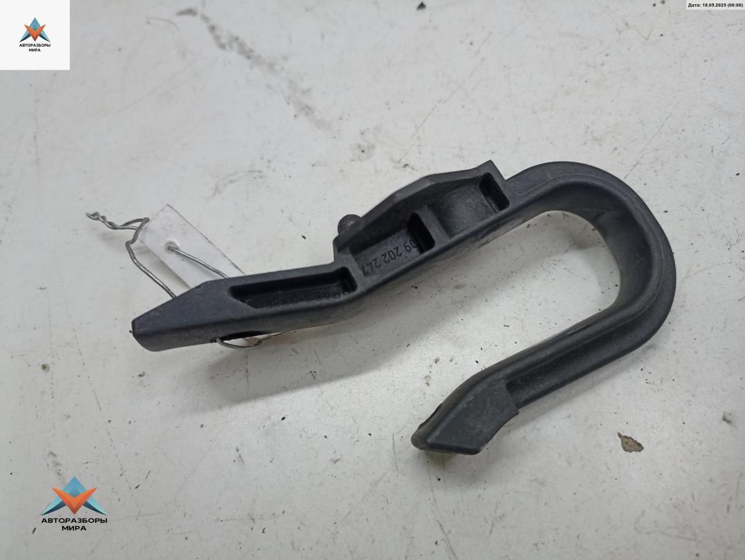 кронштейн радиатора Opel Astra G 2004, 1.6 л., бензин, МКПП, серый, универсал, 09202247 - фото №1