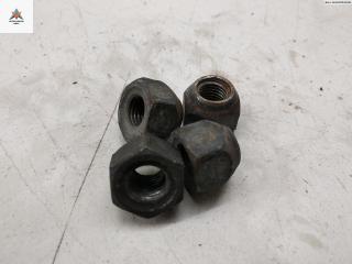 болт колесный Mazda 323 BA 1997, 1.5 л., бензин, МКПП, синий, хетчбэк 5 дв.