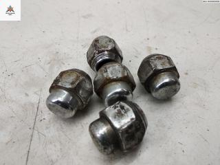 болт колесный Mazda 5 CR 2006, 2.0 л., дизель, МКПП, серый, минивэн