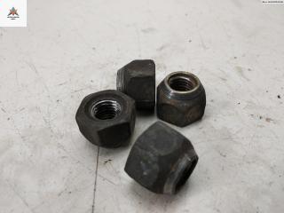 болт колесный Mazda 323 BA 1997, 1.5 л., бензин, МКПП, синий, хетчбэк 5 дв.