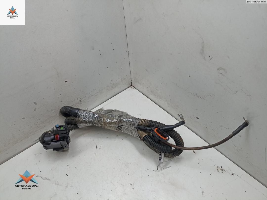 проводка Opel Zafira 2 поколение (B) 2006, 1.8 л., бензин, робот, красный, минивэн - фото №1