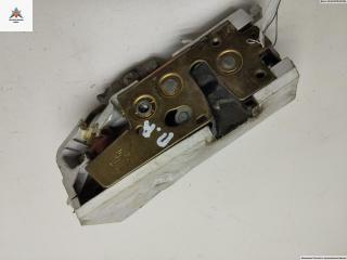 замок двери передней правой Volkswagen Sharan 1 поколение 1999, 2.8 л., бензин, МКПП, жёлтый, минивэн, 7M1837012N