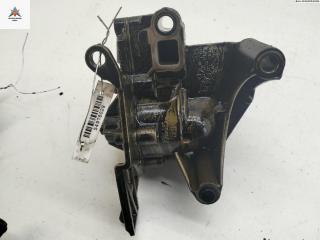 насос масляный Volkswagen Fox 2 поколение [рестайлинг] 2006, 1.2 л., бензин, МКПП, серый, хетчбэк 3 дв., 03D115105G