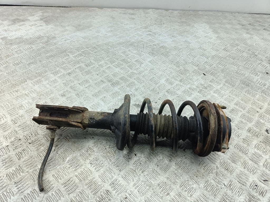 стойка передняя Mazda 323 BA 1997, 1.5 л., бензин, МКПП, синий, хетчбэк 5 дв.