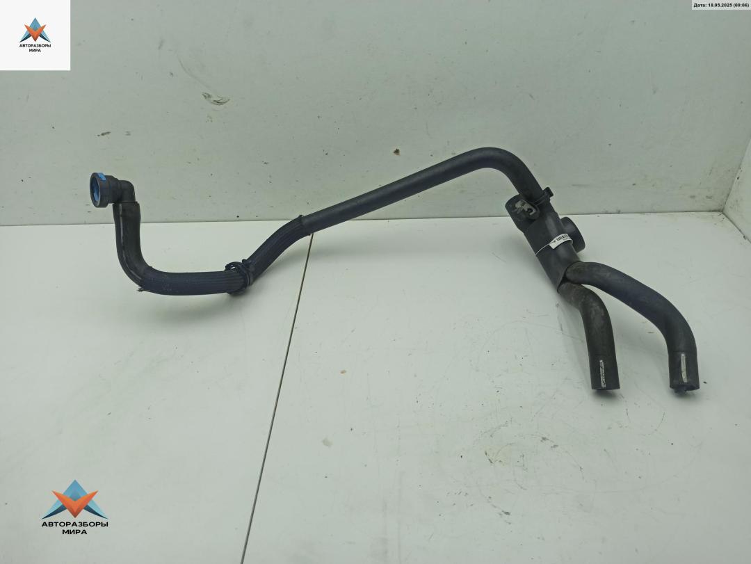 патрубок (трубопровод, шланг) Citroen C5 1 поколение 2003, 1.8 л., бензин, МКПП, серый, хетчбэк 5 дв. - фото №1