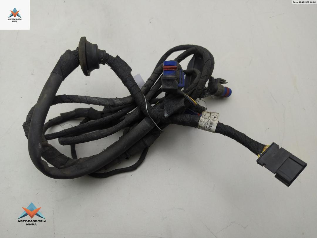 Проводка бампера заднего Mercedes-Benz E-Класс W211/S211 2003, 1.8 л., бензин, МКПП, чёрный, универсал, 2115409108 - фото №1